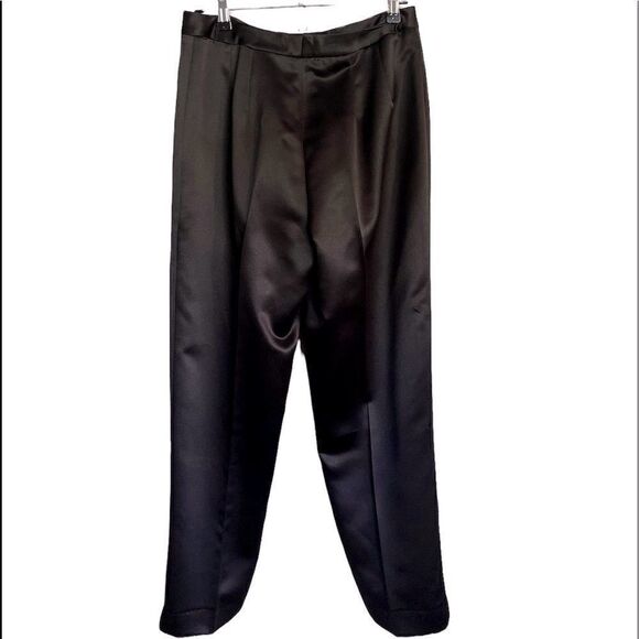 Bloomingdale’s Black Pants.Size 10 - Picture 2 of 9